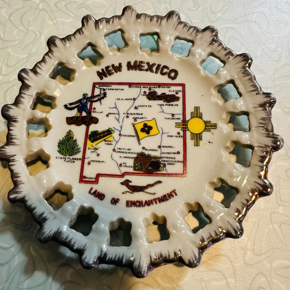 Vintage  New Mexico collectable plate